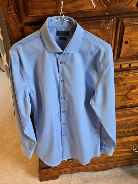 Calvin Klein Other - Calvin Klein Light Blue Men's 100% Cotton Dress Shirt 15 32/33